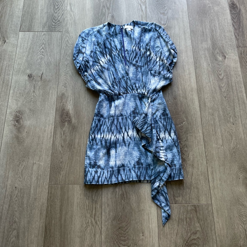 RONNY KOBO BLUE & WHITE CASCADING RUFFLE DETAIL MINI SUMMER SUN DRESS SMALL